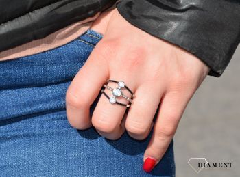 Pierścionki srebrne z ozdobną cyrkonią Dall'Acqua✓Pierścionki srebrne w Sklepie z Biżuterią zegarki-diament.pl✓Piękna i Elegancka Pierścionki dla Kobiet✓Prawdziwe Srebro✓Darmowa wysyłka✓.jpg